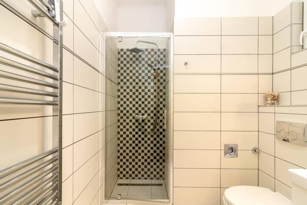 Nice And Cozy Apartment Next To The Parliament Будапеща Екстериор снимка
