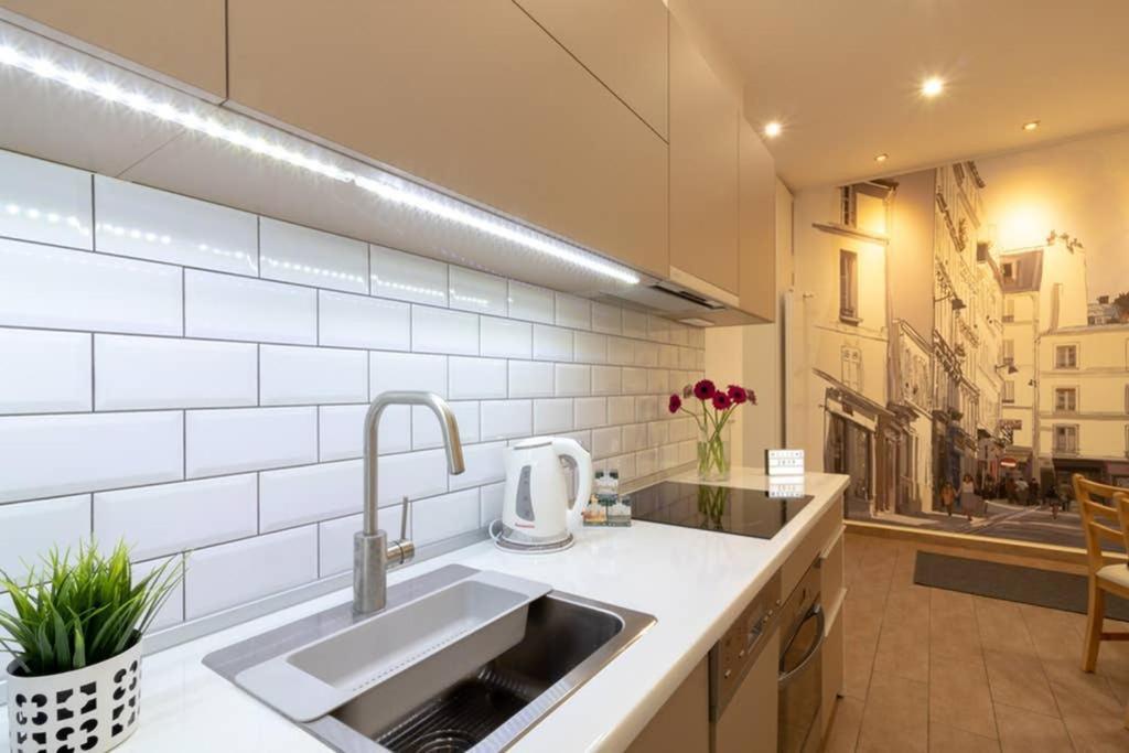 Nice And Cozy Apartment Next To The Parliament Будапеща Екстериор снимка