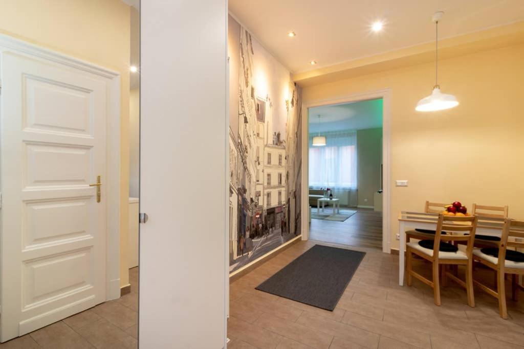 Nice And Cozy Apartment Next To The Parliament Будапеща Екстериор снимка